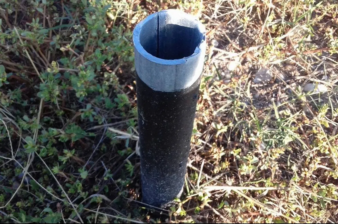 Hoţii de fier vechi au furat stâlpii indicatoarelor rutiere dintre Piteşti şi Slatina