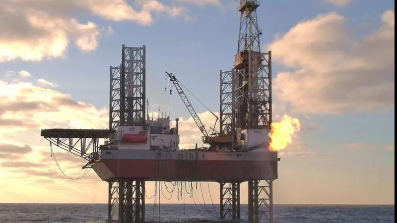 Legea offshore, care stabileşte cum se exploatează gazele, pe ordinea de zi a Senatului 