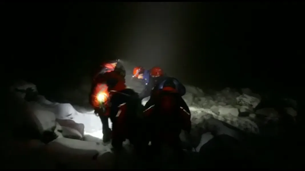 Sfârșit tragic pentru tânărul surprins de zăpadă în Munții Făgăraș