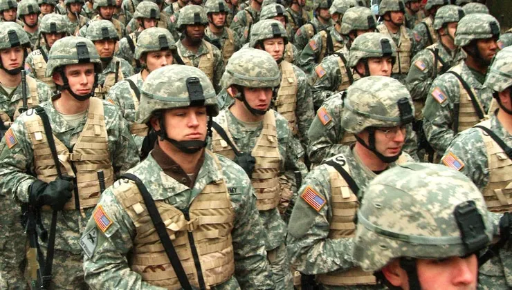 Mutare crucială a lui Trump. SUA ar putea avea o prezență militară permanentă în Polonia