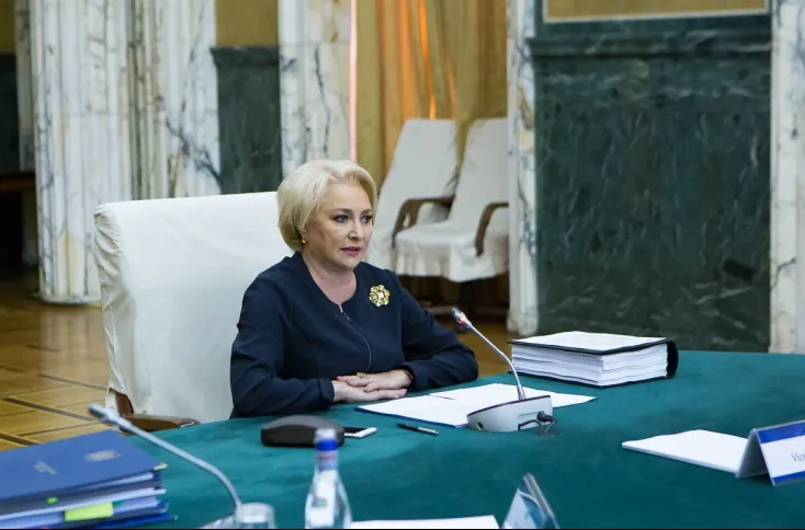 Asociaţiile revocate de Dăncilă din Consiliul Economic şi Social atacă în instanţă decizia