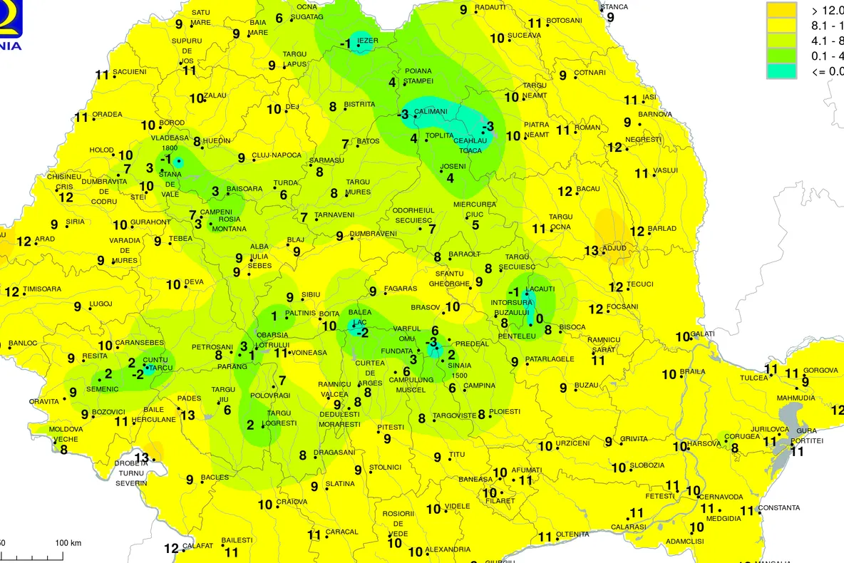 Minus 3 grade, miercuri dimineaţă. Vremea a schimbat foaia