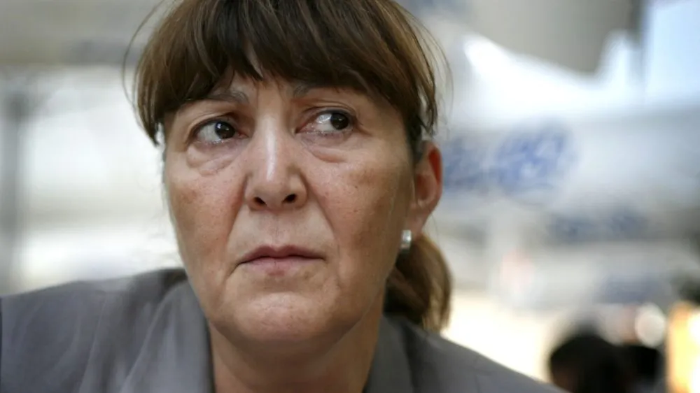 Cum fuge Monica Macovei de Justiție - Acțiune șoc pentru a afla dovezi din dosarul accidentului, în timp ce motociclistul rănit e în spital