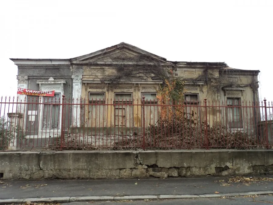 Proiect PSD. Intervenţia fără autorizaţie asupra monumentelor nu mai e infracţiune. Aviz negativ