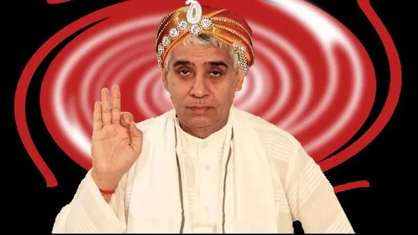 Un guru din India a fost condamnat la închisoare pe viață. Ce făcea în tabăra secretă