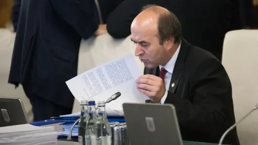 Toader, despre modificarea codurilor penale: Nu mă întrebaţi pe mine ce nu am făcut la minister