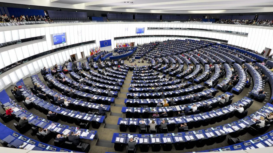 Parlamentul European, rezoluţie dură pe tema statului de drept din România 