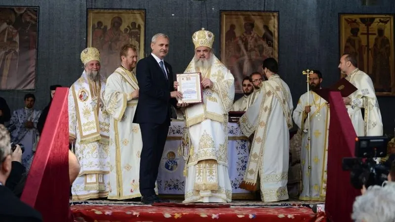 Sfârșitul relației Dragnea-BOR? Nervos, șeful PSD ”se abține” să dea o replică Bisericii