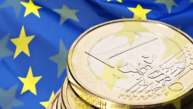 Comisia Europeană a concluzionat că România nu este pregătită să adopte moneda euro