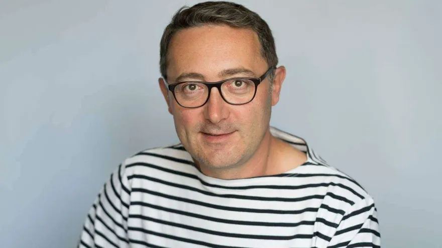Tudor Giurgiu: Cu 100.000 de euro în cont, un director din minister cerșește bilete la Moromeţii 2