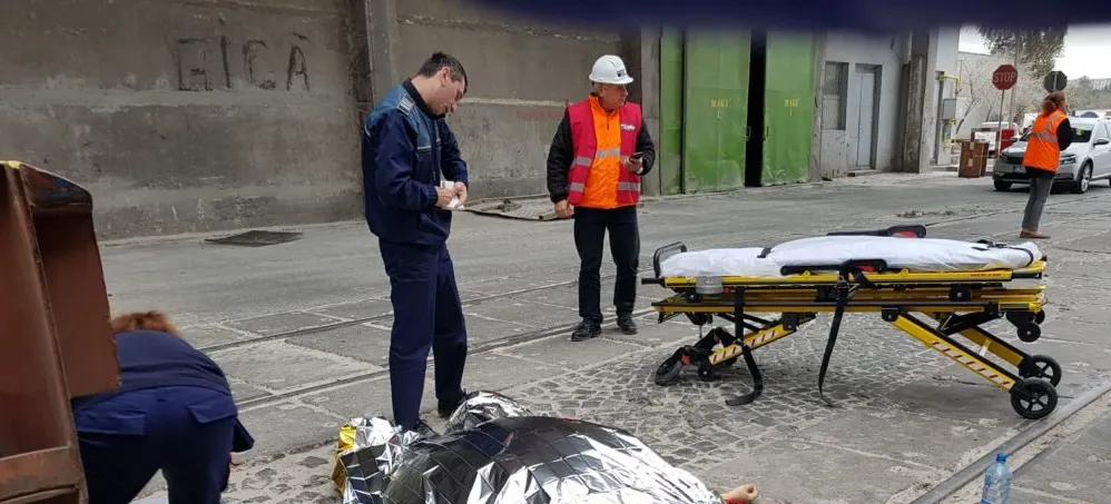 Femeie accidentată mortal de un TIR, în portul Constanţa