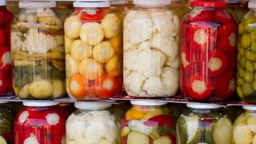 Consumul de murături este esenţial pentru o viaţă sănătoasă. Motivul te va uimi. Iată ce conţin!