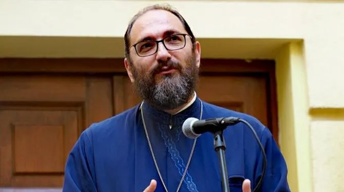Părintele Necula: Și-au răstignit familiile și viitorul în țărâna unei țări