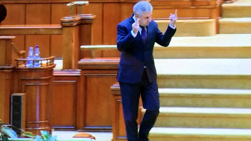 PSD Olt se dezice de Florin Iordache, după gestul obscen din Parlament
