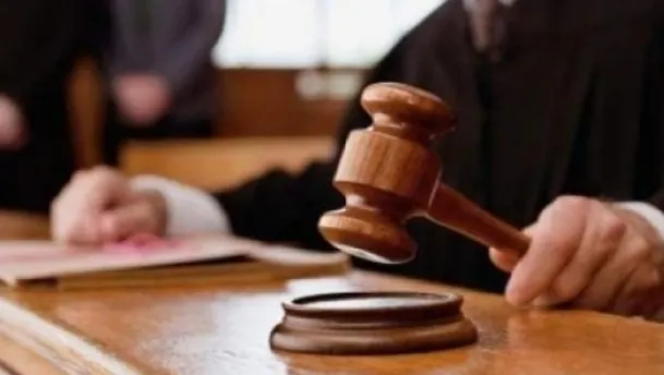 Medic din Iaşi achitat după ce fusese acuzat de ucidere din culpă