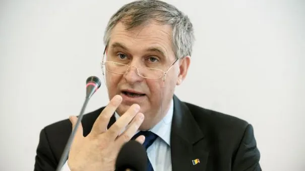 Încă o lovitură pentru DNA. Un fost ministru, achitat în dosarul Microsoft