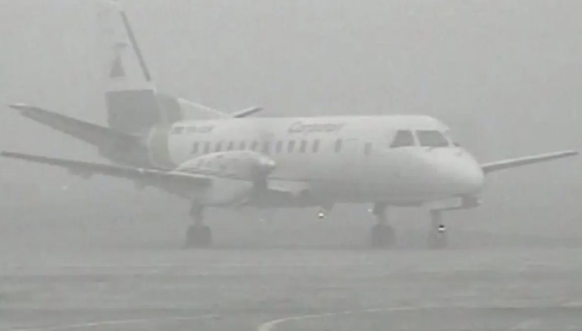 Cursă aeriană deviată din cauza vremii rele de la Sibiu