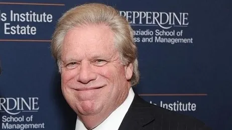 Elliott Broidy, omul care l-a dus pe Dragnea la Trump, implicat într-un nou scandal