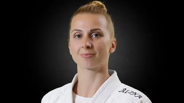 VIDEO | Alina Dumitru, Corina Căprioriu și Andreea Chițu, lideri de galerie la Sala Polivalentă