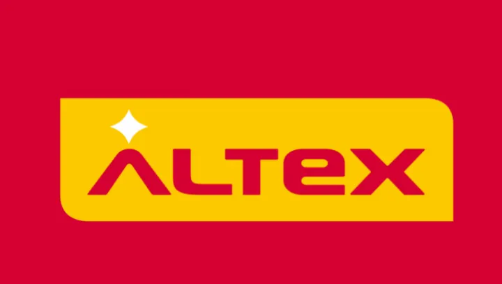 Altex - Sfarsit de saptamana in forta. Promotii bune, preturi mici