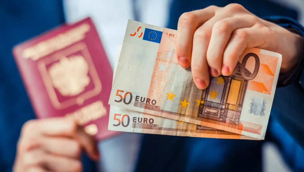 Ce drepturi au salariații detașați în afara țării 