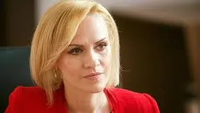 "Nu știu ce o mai ține pe Gabriela Firea acolo"