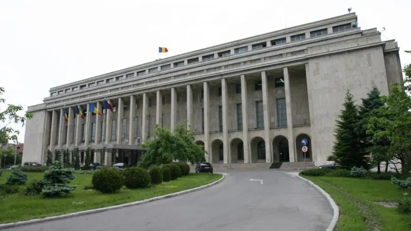 Ședință de guvern cu bruiaj. Miniștrii au interzis la telefoane