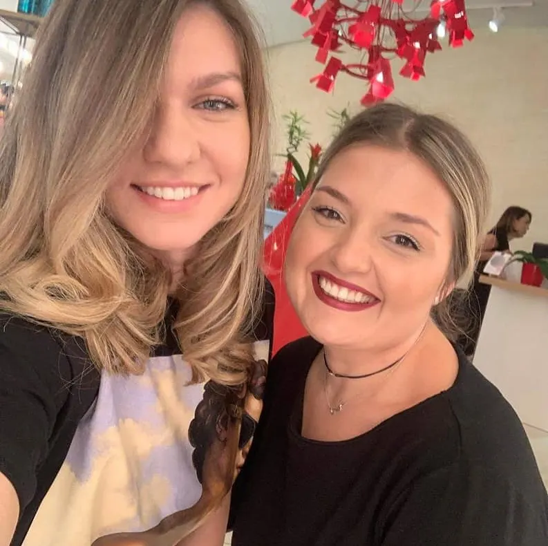 Simona Halep şi-a schimbat look-ul. Numărul 1 WTA arată diferit