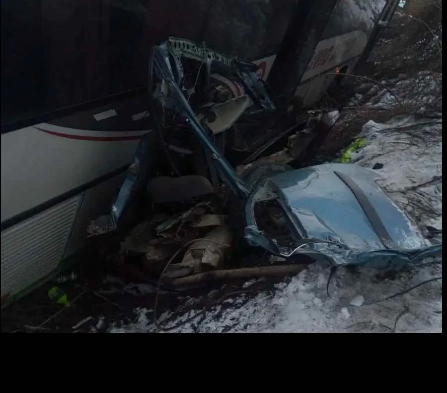 Plan roşu de intervenție după un accident cu autocar VIDEO