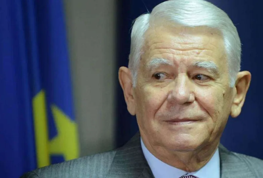 Meleşcanu, pentru AFP: România se opune condiţionării fondurilor UE de situaţia statului de drept