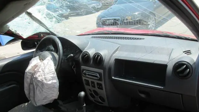 Dacia recheamă în service peste 13.000 de maşini