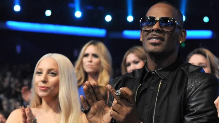 Lady Gaga rupe tăcerea în privința lui R. Kelly