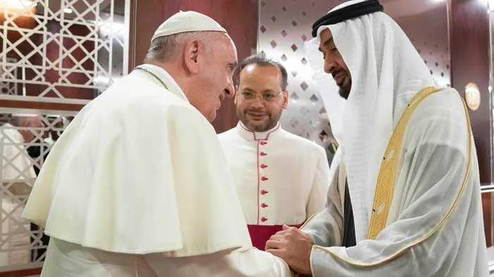 Papa Francisc, într-o vizită istorică în Emiratele Arabe Unite