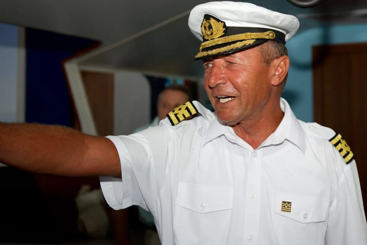 Băsescu:"Daddy s-a aruncat cu capul în psicină"