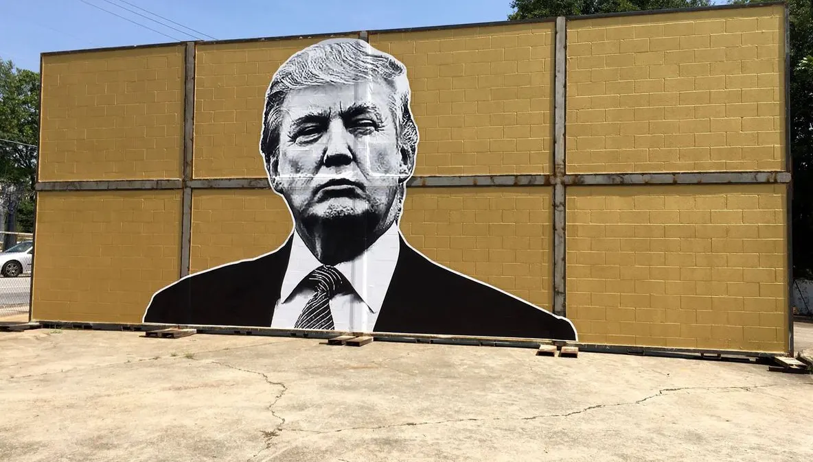 Incapabil să construiască zidul, Trump se pregătește de un pas fără precedent