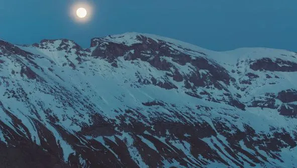 Ce înseamnă pentru tine Luna Plină de Zăpadă din 2019. Sunt afectate toate zodiile