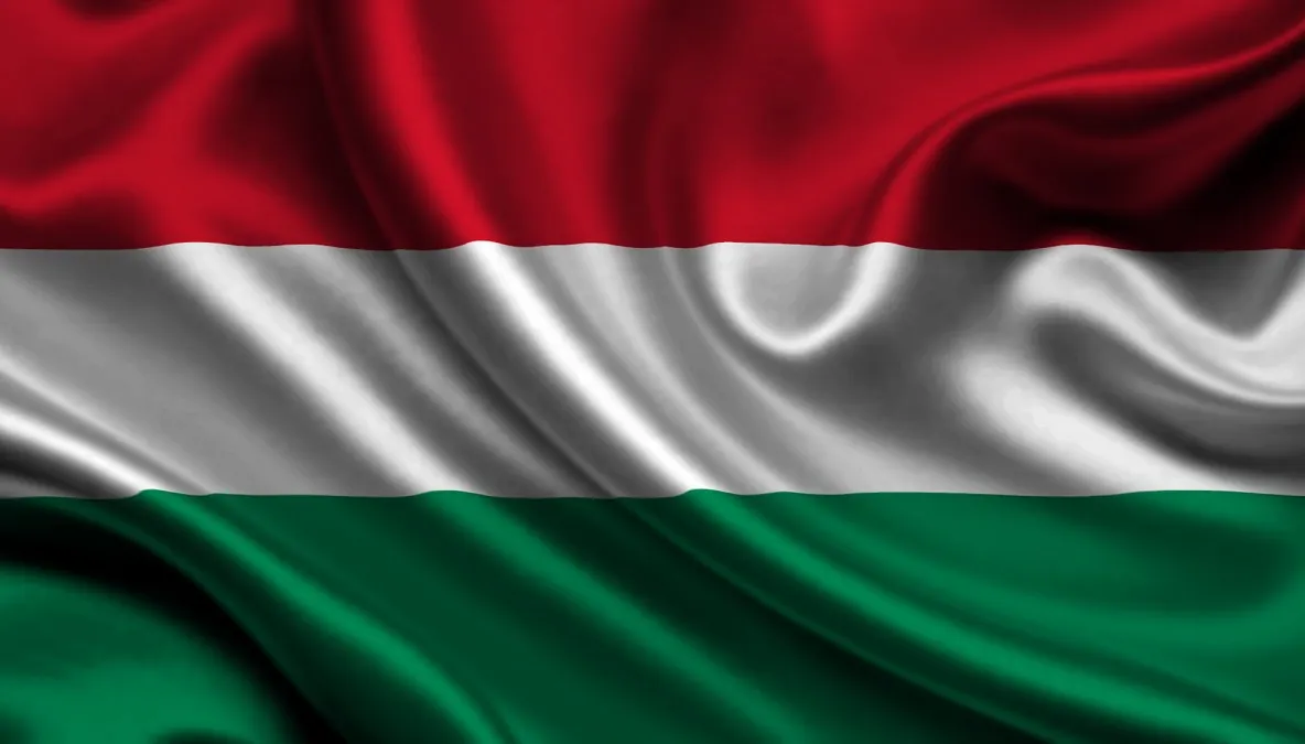 Congresul UDMR adoptă drept simboluri proprii imnul secuiesc, steagul secuiesc şi Imnul Ungariei