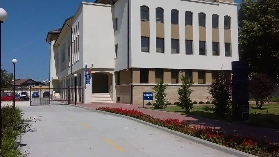 Judeţul Vrancea, în alertă, asasinii unui om de afaceri sunt liberi şi înarmaţi