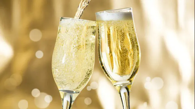 Prosecco te îmbată mai repede. Ştii de ce?