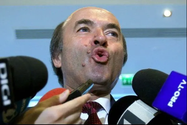 Ministrul Justiţiei, mesaj pentru avocaţii care vor să protesteze luni