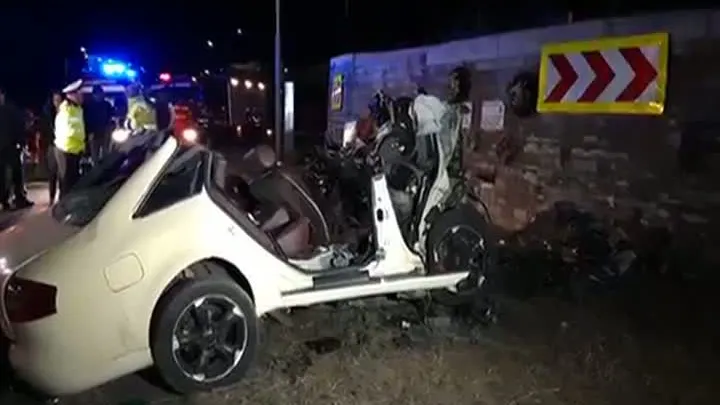 Sfârșit cumplit, la Zidul Morții. Impact nimicitor la 140km/h