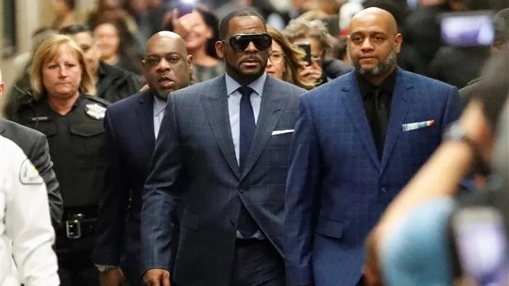 O nouă înregistrare video a unui abuz sexual al lui R. Kelly
