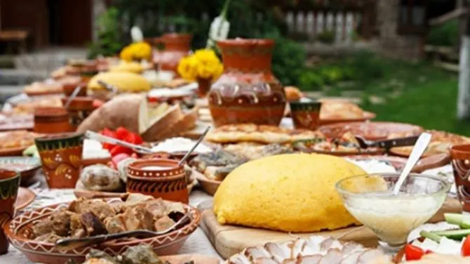 Lăsatul secului de carne pentru Postul Paștelui 2019. Sărbătoare mare duminică, 3 martie!