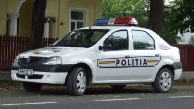 Incident teribil la Zărneşti, şi-a înjunghiat familia şi a vrut să se sinucidă