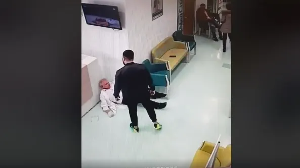 Medic din Galați, agresat într-o clinică particulară: "Nu este teamă, ci revoltă!"