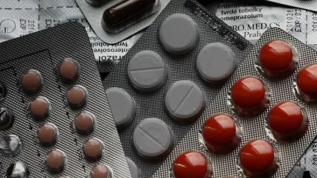 Ce se întâmplă când luăm analgezice fără rețetă. Este grav! Mai faci așa ceva?