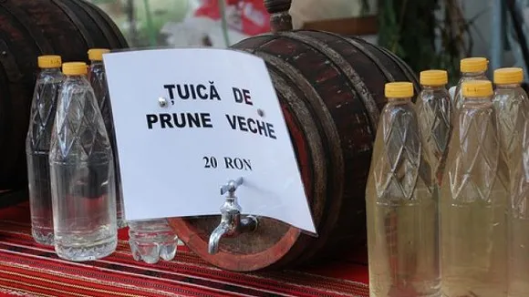 Teodorovici, negocieri cu țuica pe masă