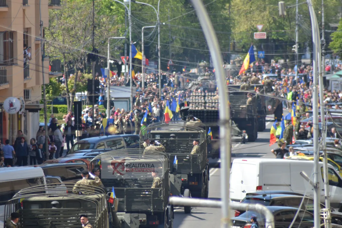 Armata a reintrat simbolic în Satu Mare, după un secol!
