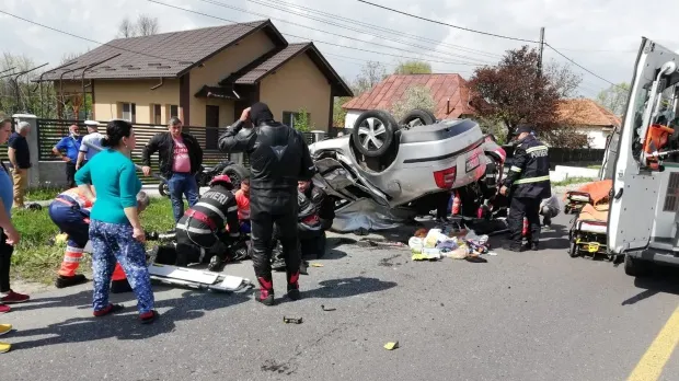 Tragedie în Vinerea Mare! Un polițist a murit într-un accident înfiorător 