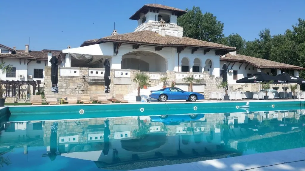 Castelul Reginei Maria din Mamaia, în mijlocul unui scandal. Guvernul atacă în instanță